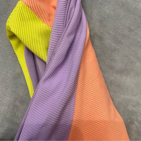 New! Beach Riot Joyce swimsuit purple colorblock 27714 - Picture 10 of 16